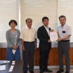 佐久新校創設推進協議会、長野県知事宛要望書を提出。